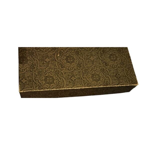 Gold Foil VTG Embossed Pattern Gift Wrap Box Christmas Holiday Birthday READ - Picture 9 of 9